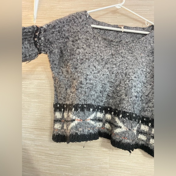 Free people Gray Patterned Women's Sweater - Picture 5 of 7